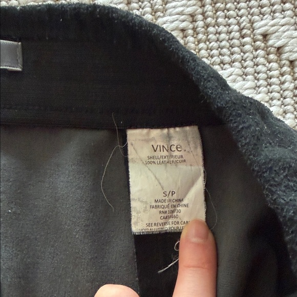 VINCE 100% leather suede Leggings size S - Picture 3 of 3